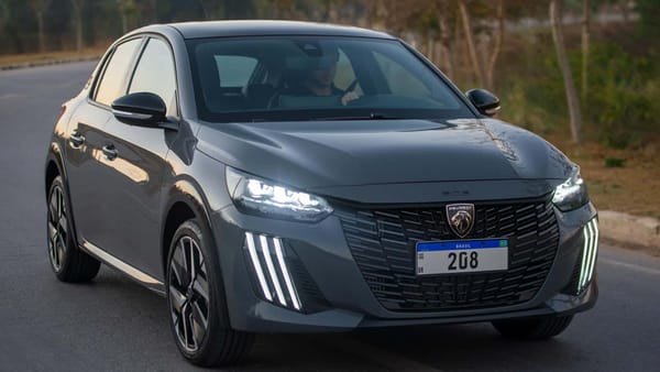 Novo Peugeot 208 2025: Preços, versões e novidades do hatch atualizado