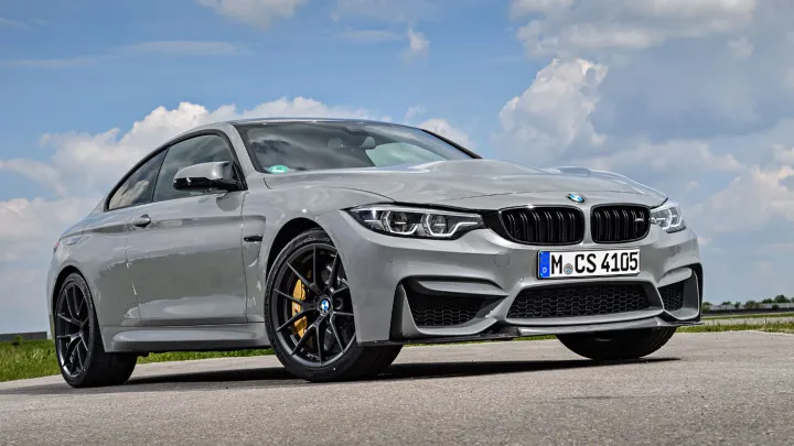 BMW M4 CS: Esportivo de R$ 1,4 milhão no Brasil custa mais de R$ 3 milhões em Singapura